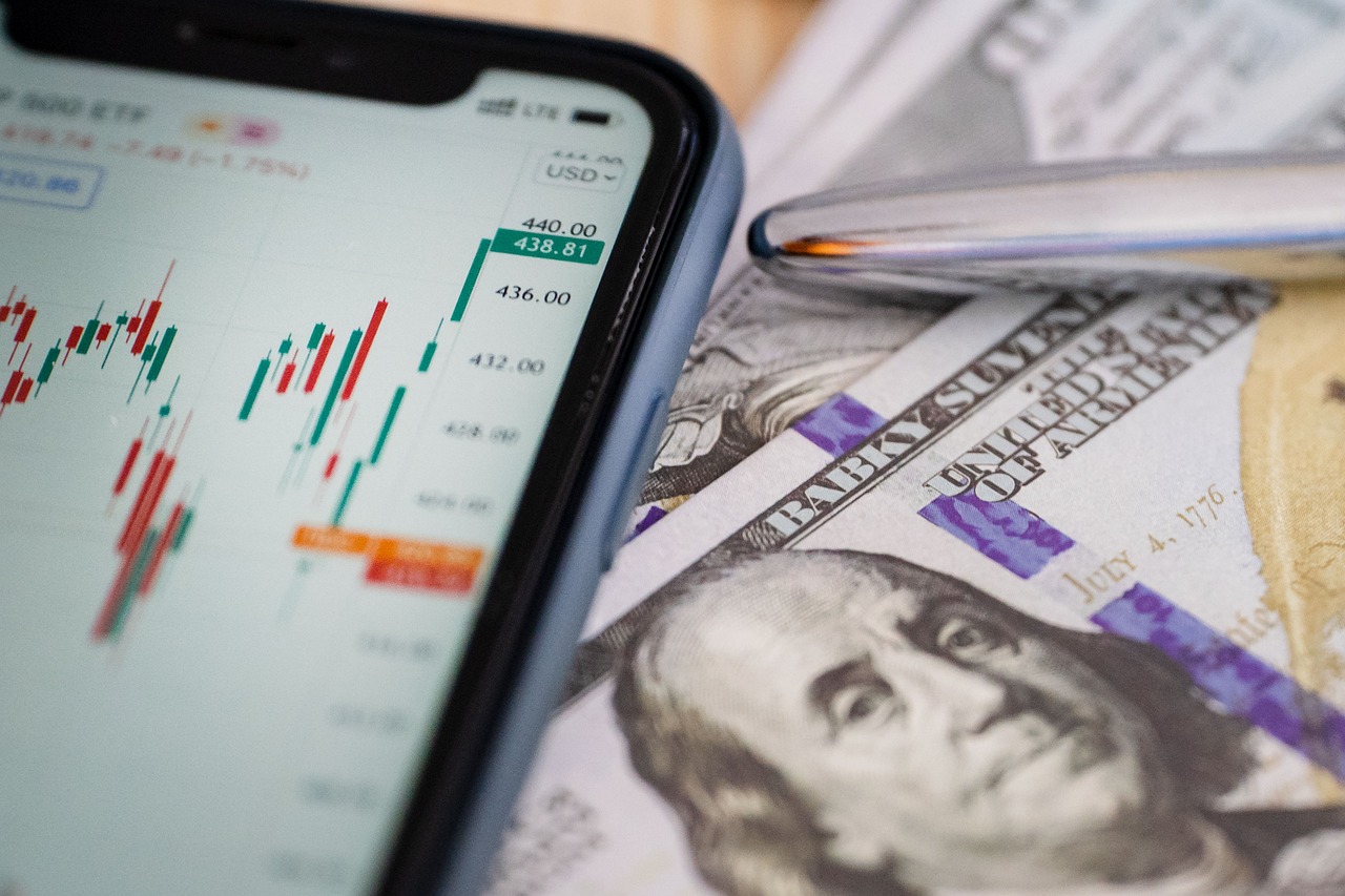 Velos威马证券：全球金融交易平台的创新实践与多维价值解析